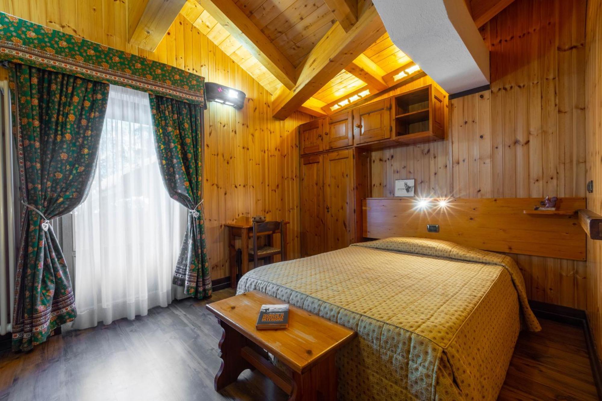 Hotel Bouton D'Or - קונייה מראה חיצוני תמונה