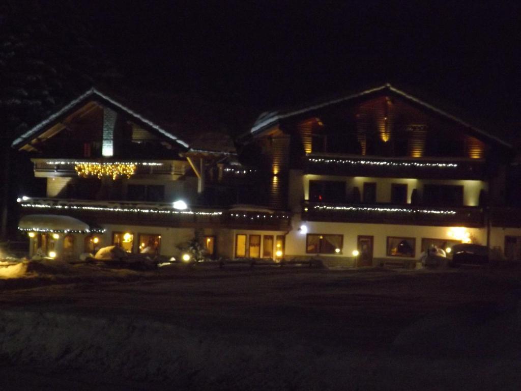 Hotel Bouton D'Or - קונייה מראה חיצוני תמונה