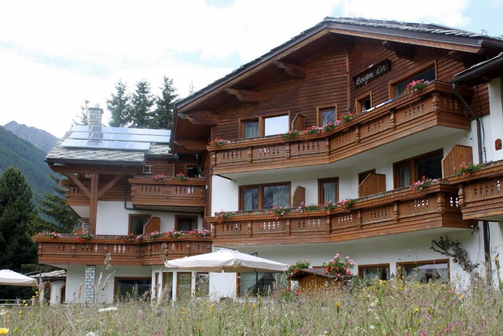 Hotel Bouton D'Or - קונייה מראה חיצוני תמונה